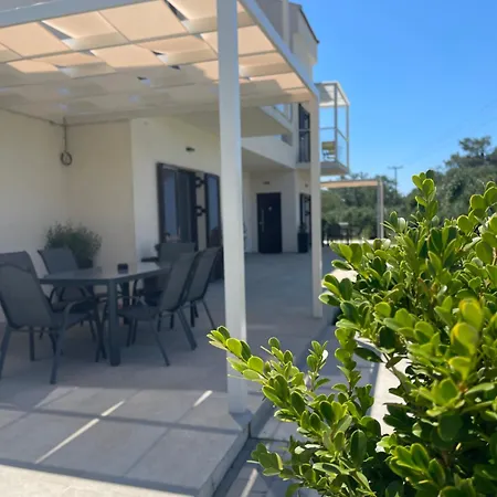 Apartament Rodelia 1 *