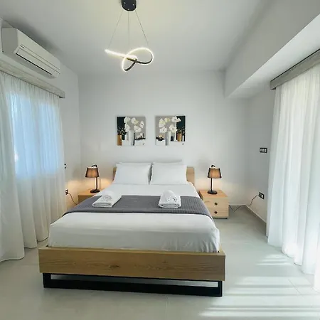 Rodelia 1 * Roda (Corfu)